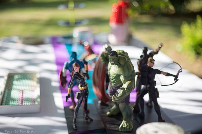 table vin d'honneur marvel