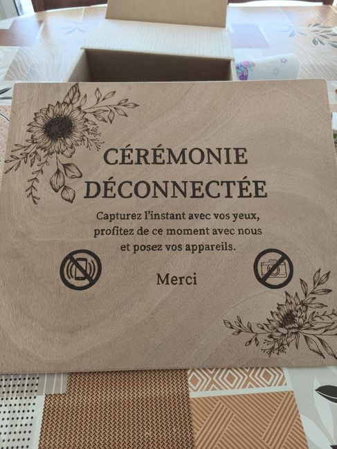 On voudrait une cérémonie à la mairie déconnectée 2