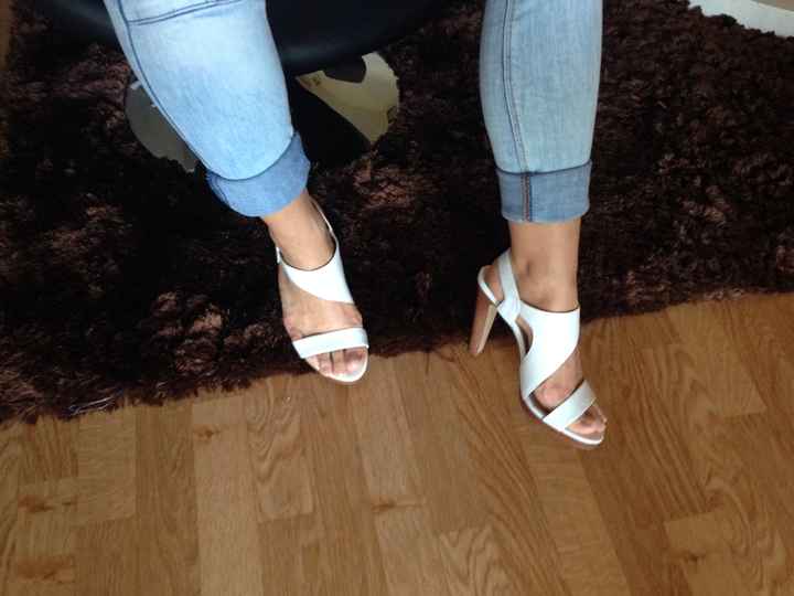 Mes chaussures pour la soiree - 1