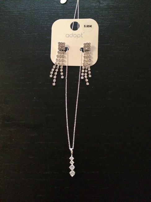 Bijoux et accroche traîne - 2