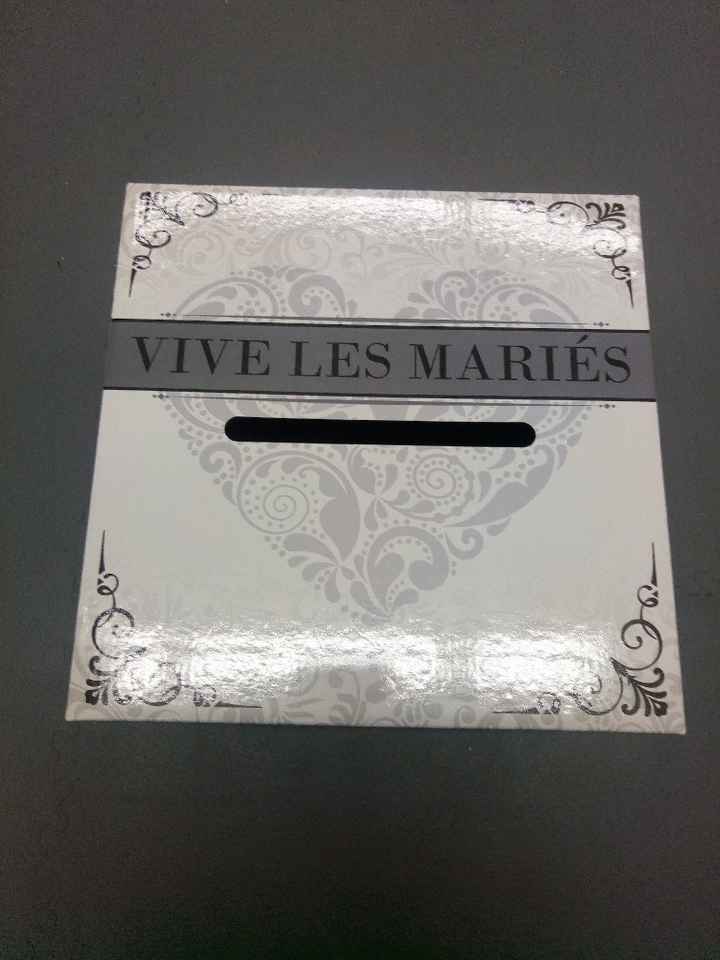 🗳 Urne / Cagnotte des mariés trouvée 💰 - 1