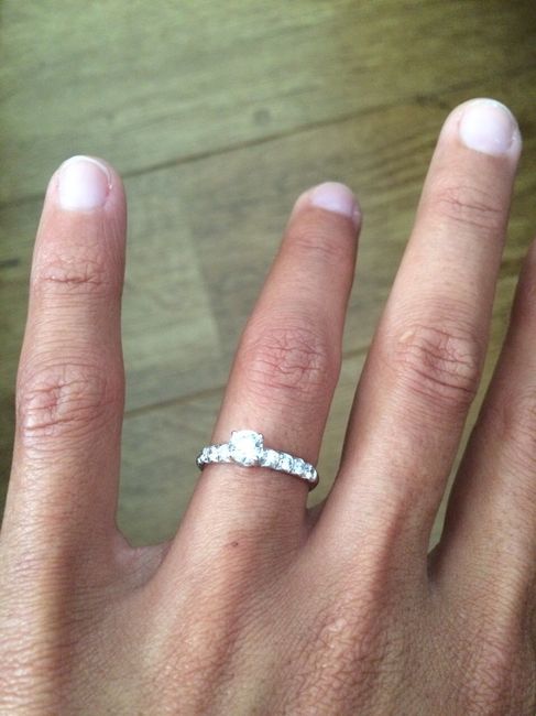 Ma bague de fiancailes.