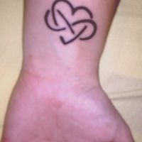 Il est temps de montrer vos tatouages! - 1