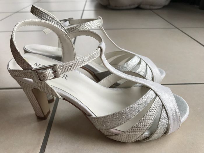 Chaussures trouvées! - 2