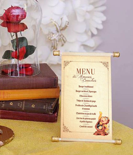 Sur les tables du vin d'honneur