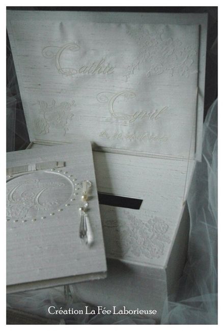 Livre d or chic et urne 