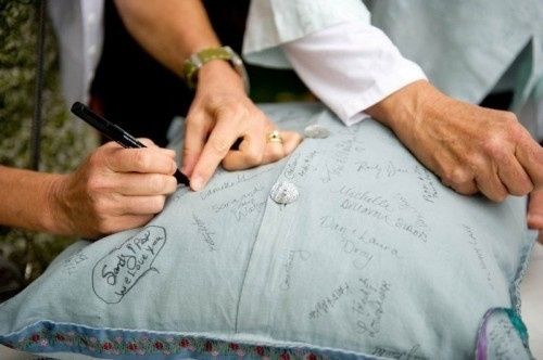 le coussin livre d'or 