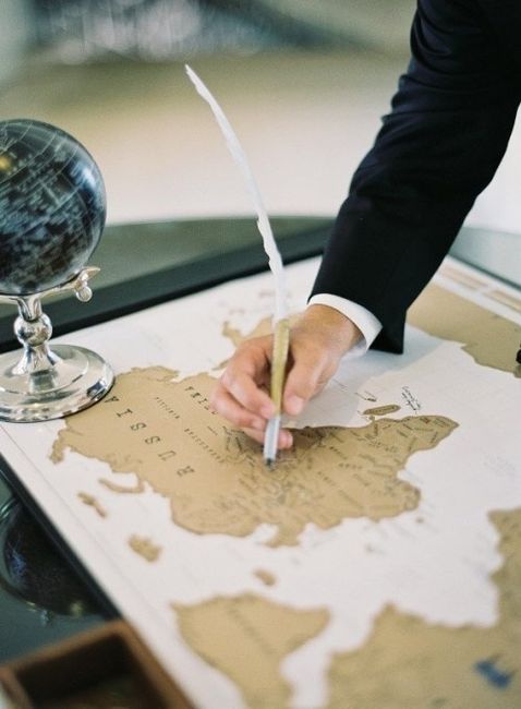 livre d'or carte du monde 