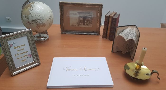 Livre d or, vases et topper cake - 4