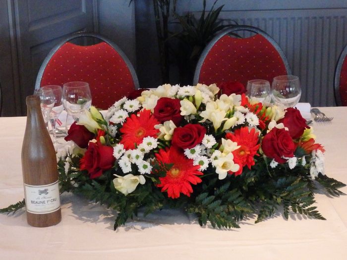 CENTRE DE TABLE D'HONNEUR