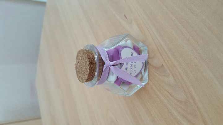 Contenant dragées... - 1