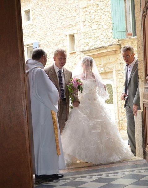 entrée dans l'église