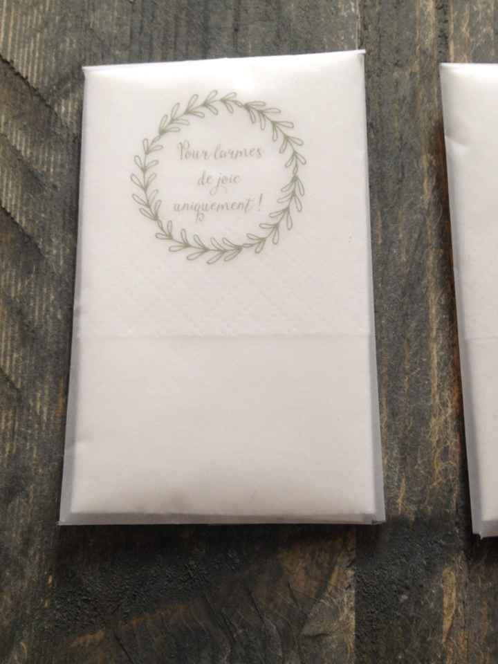 pochette mouchoir