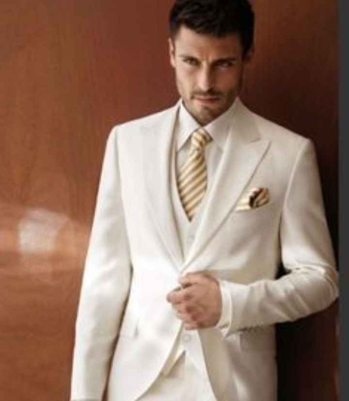 Couleur Lavalliere/ cravate avec costume blanc - 3