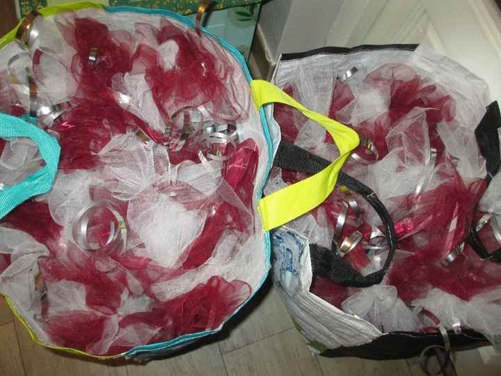 Pompons voiture