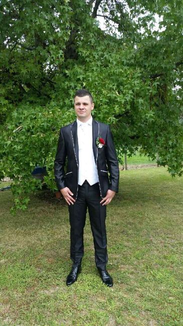 Aidez-vous votre homme à choisir son costume ? (Messieurs donnez vote avis ! ) - 1