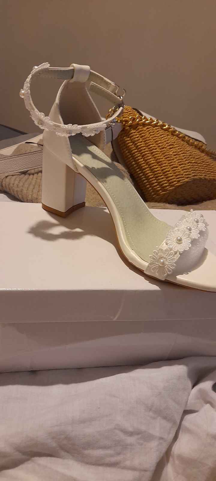 Dis-nous si tu as déjà trouvé tes chaussures de mariée ! - 2