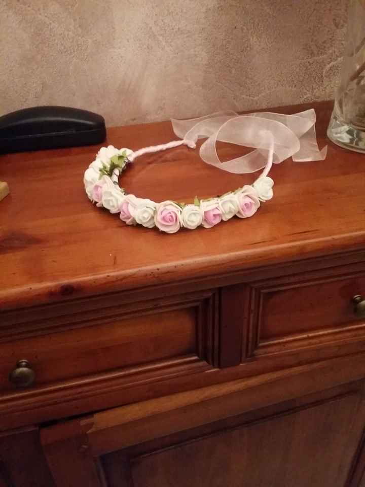 Couronne de fleur pour petite fille .. - 1