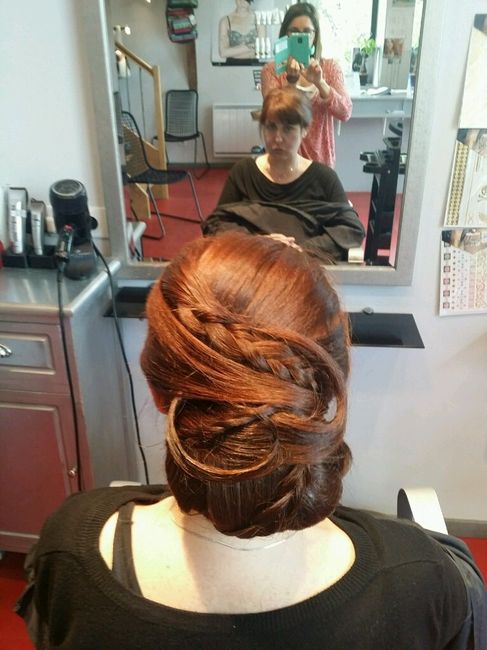 Chignon bas . - 3