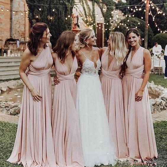 Pour ou contre les tenues de demoiselles d'honneur assorties ? - 2