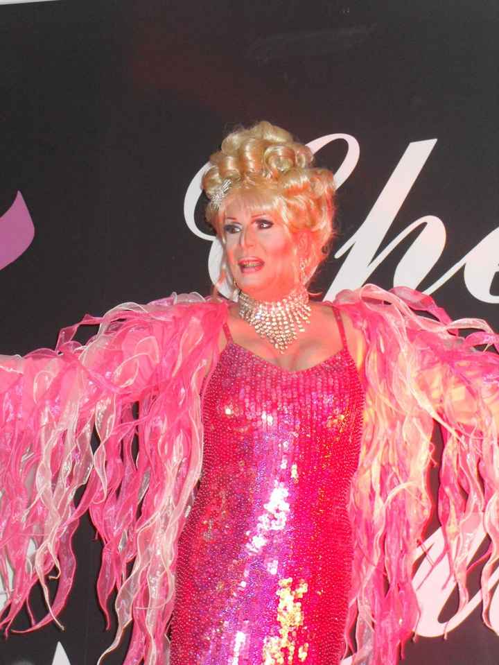 artiste transformiste la fifi des hauts de france