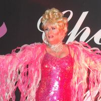 artiste transformiste la fifi des hauts de france