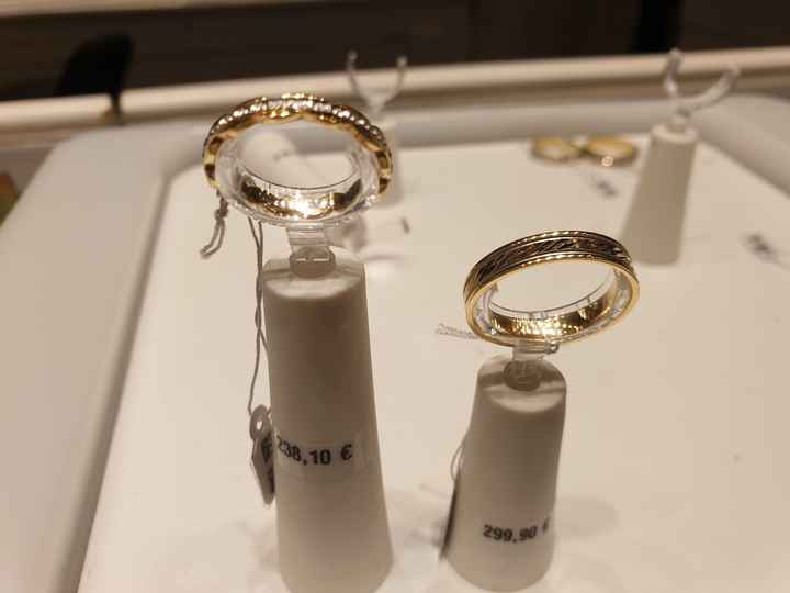 Tu es plutôt... Bague avec ou sans inscriptions ? - 1