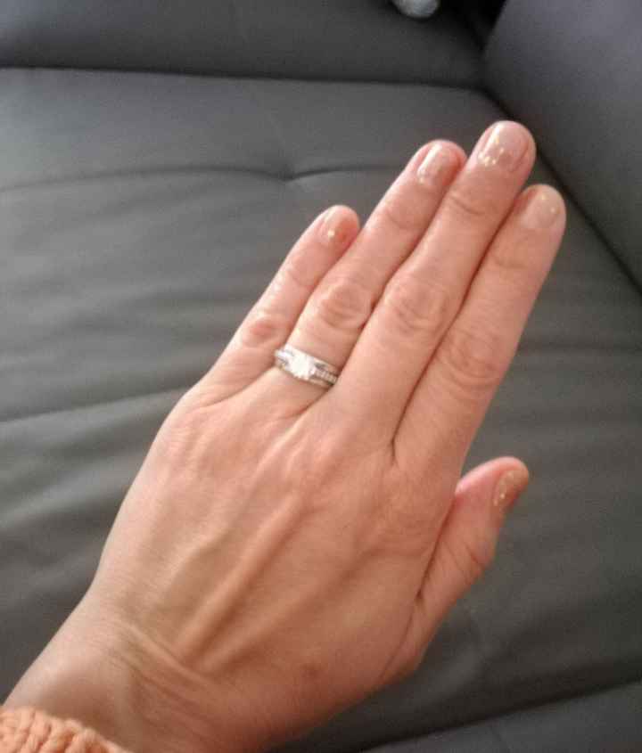 Parlez moi de vos ongles... 9