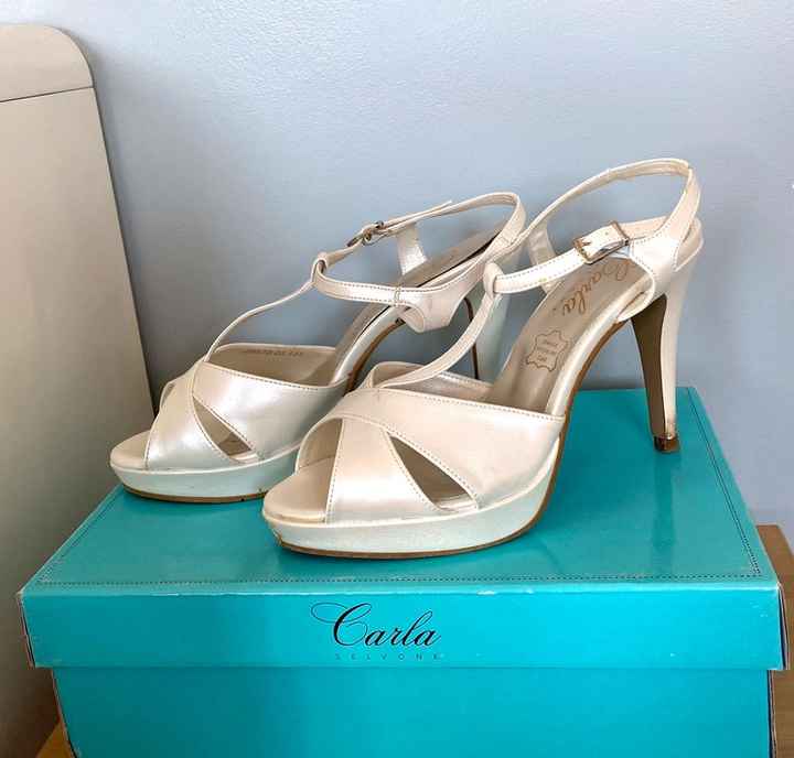 Chaussures de mariée. 2
