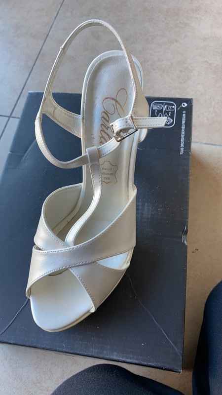 Chaussures de mariée. 3