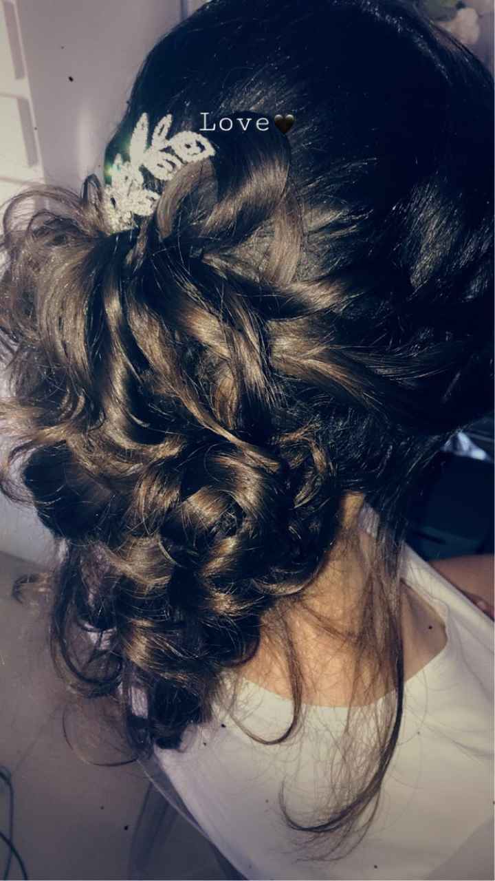 Essaie coiffure Et maquillage - 1