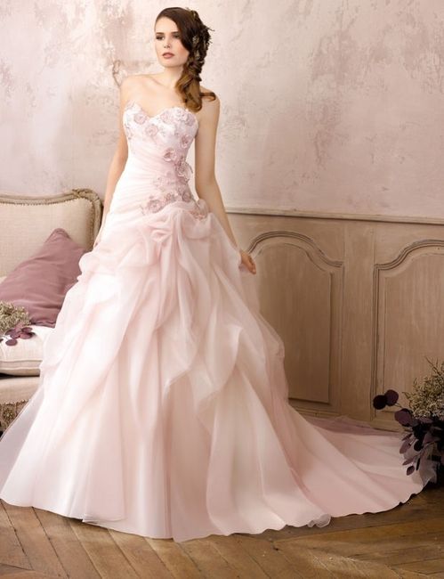 Robe retenue