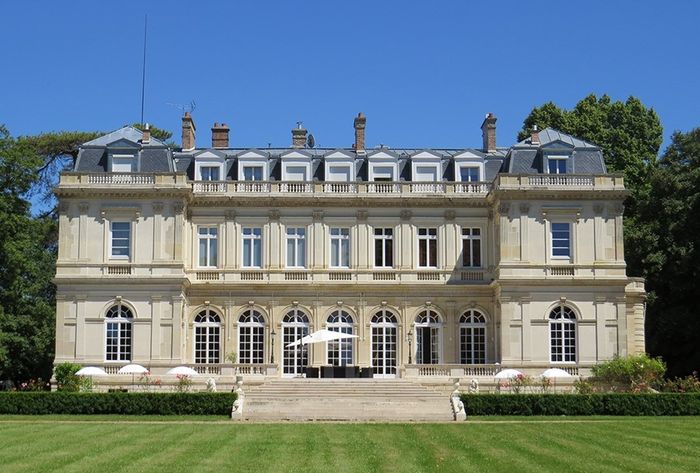 Chateau St Germain Lès Corbeil