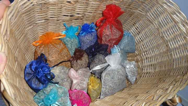 panier avec pochons de lavande
