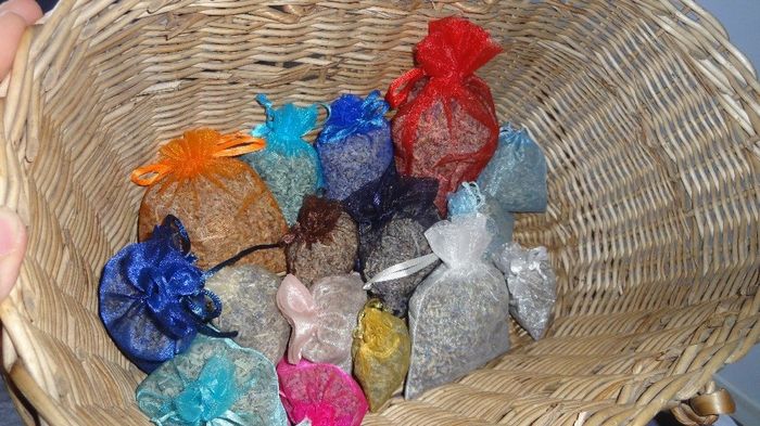 panier avec pochons de lavande