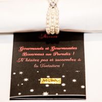 Serviette avec bracelet bijoux 