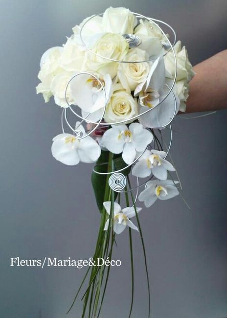 Bouquet rond vs bouquet cascade avis - 1