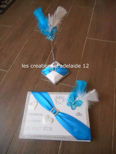 livre d'or et stylo