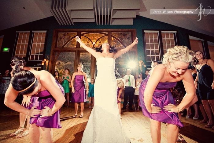 Ouverture de bal classique puis danse avec les demoiselles d'honneur