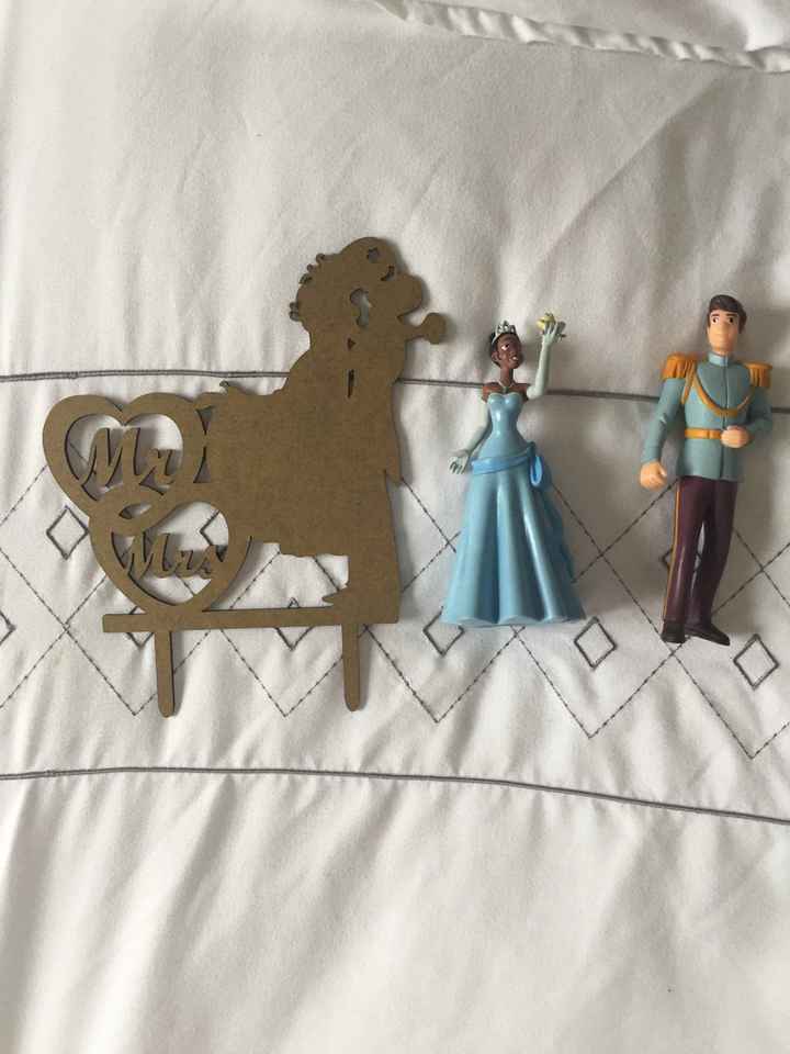 Contenant dragées et quelques petites choses ... - 1