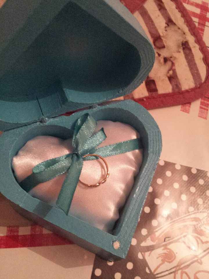 Boite et coussin pour lalliance de mon cheri