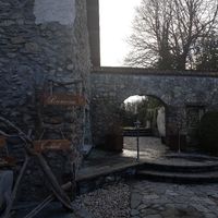 Avec ou sans : un panneau de bienvenue ! - 1