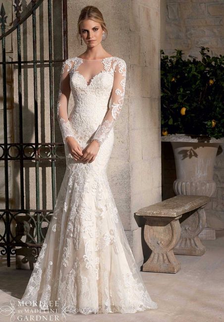 Robe Mori Lee