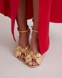 Chaussures avec noeuds 7