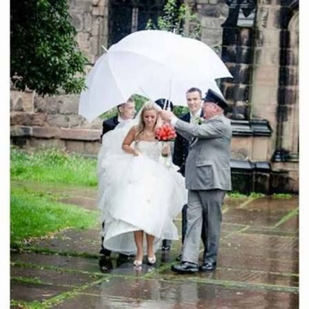 Mariage pluvieux : parapluie ! 3
