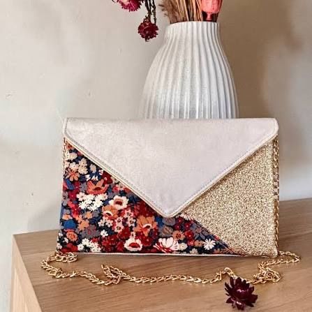 Sac fleuri : deux en un bouquet mariée 7