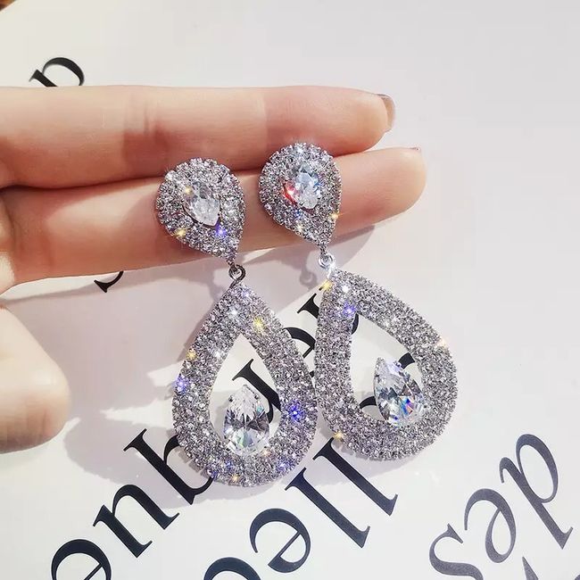 Boucles d'oreilles avec votre robe ivoire - 1