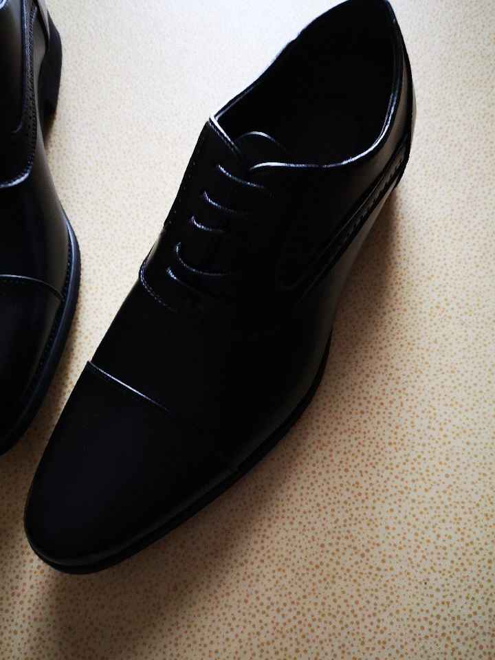 Les chaussures de Mr sont arrivées 😍 - 1