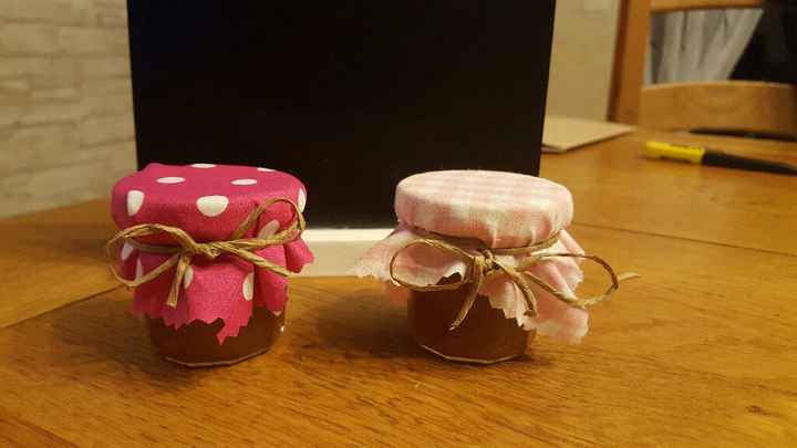 Cadeaux invités : pot de confiture maison - 1