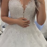 Coque ou soutien gorge adhésif ? 